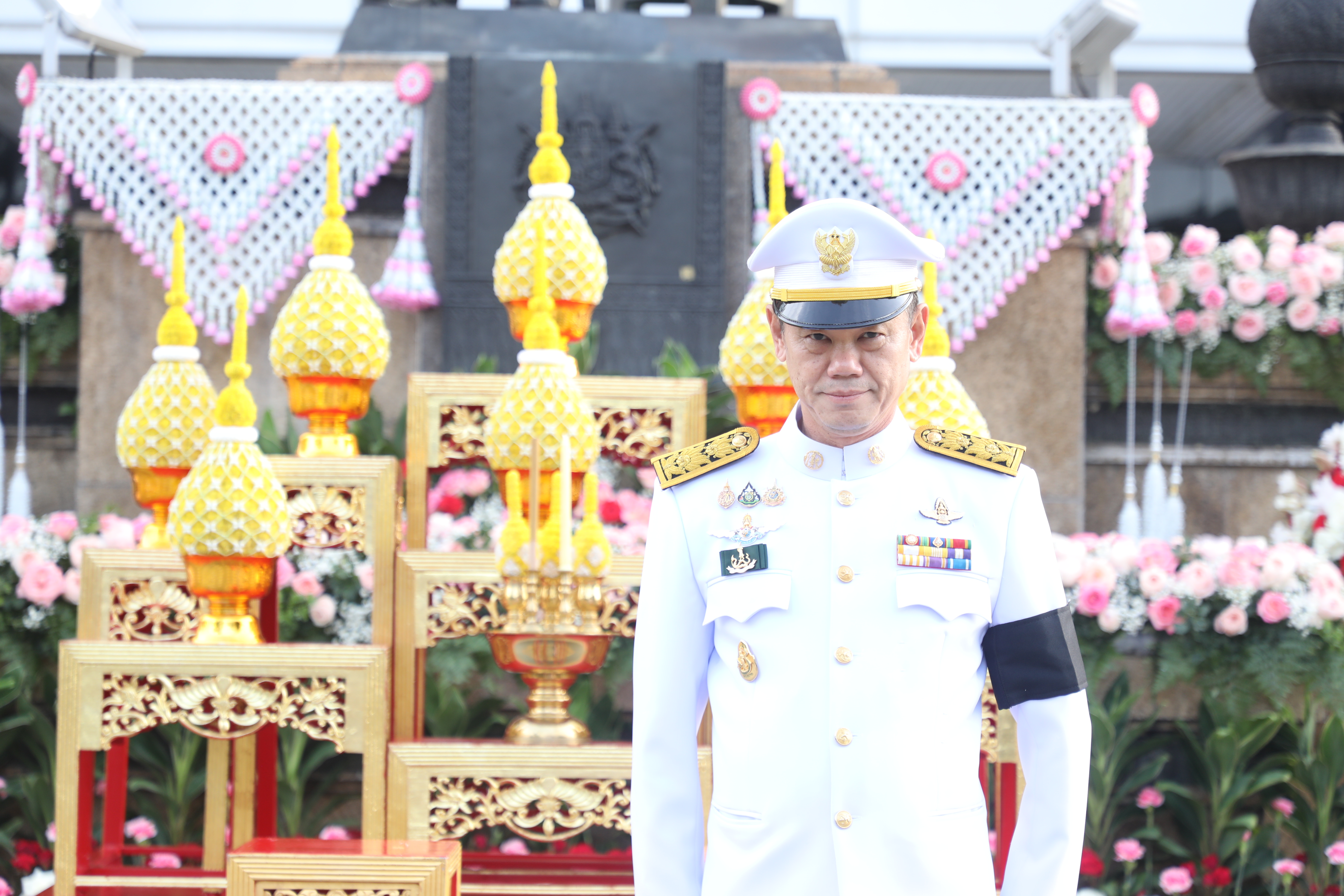 title - ส.ป.ก. ร่วมพิธีวางพานพุ่มถวายเครื่องราชสักการะ พระบรมราชานุสาวรีย์พระบาทสมเด็จพระปรมินทร มหาจุฬาลงกรณ์ พระจุลจอมเกล้าเจ้าอยู่หัว เนื่องในวันสื่อสารแห่งชาติ ประจำปี 2569